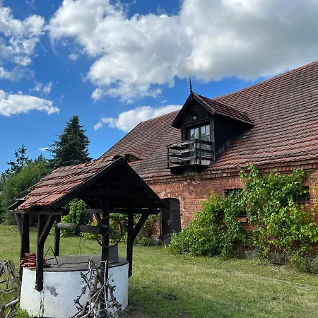 Lodge W Zabytkowej Stajni Nad Jeziorem Z Dostepem Do Parku I Sasiedztwem Xix Wiecznego Dworku Modrzewiowego Szteklin