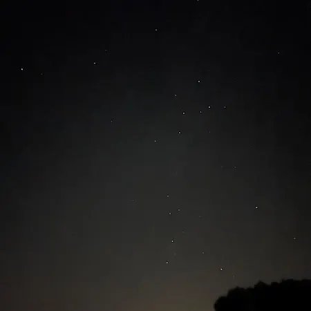 W Zabytkowej Stajni Nad Jeziorem Z Dostepem Do Parku I Sasiedztwem Xix Wiecznego Dworku Modrzewiowego Lodge *